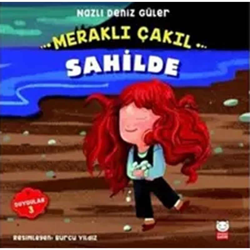 Meraklı Çakıl Sahilde