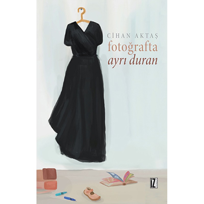 Fotoğrafta Ayrı Duran Fotoğrafta Ayrı Duran