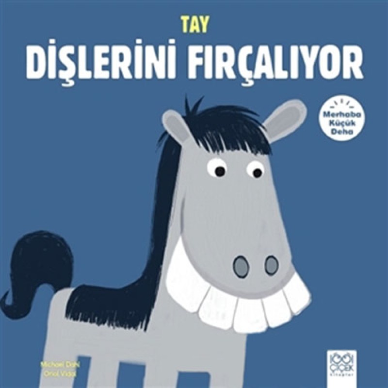 Tay Dişlerini Fırçalıyor Tay Dişlerini Fırçalıyor